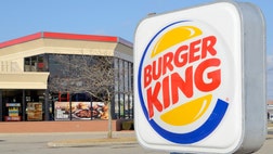 Fast food chain Burger King said traces of horse DNA were found in samples of patties from a food-processing plant in Ireland but that the meat never reached its eateries